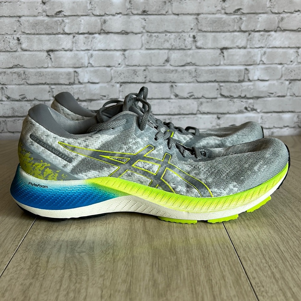 ASICS Men’s Gel-Kayano Lite Running Shoes